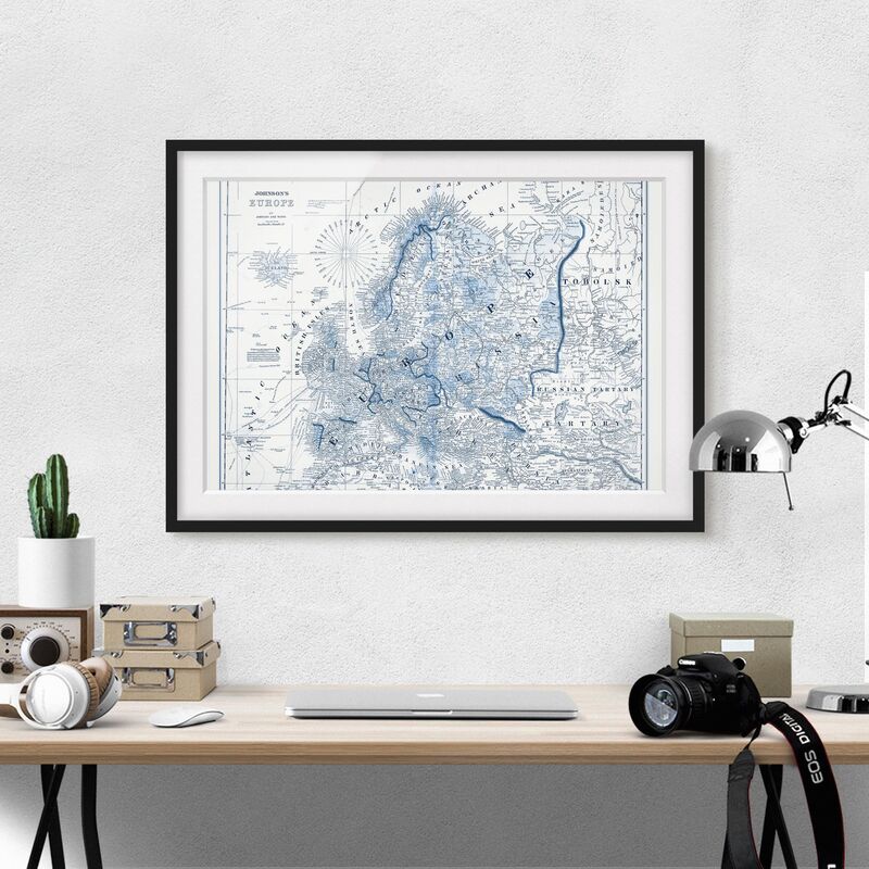 

Póster enmarcado - Map In Blue Tones - Europe Dimensión LxA: 50cm x 70cm, Marco: Negro