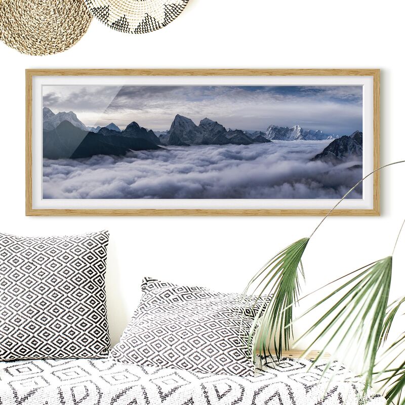 

Póster enmarcado - Mare di nubi in Himalaya Dimensión LxA: 20cm x 50cm, Marco: Roble