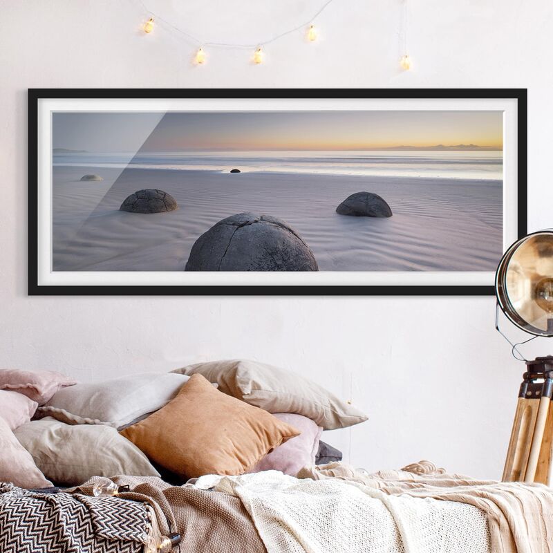 

Póster enmarcado - Moeraki Boulders Nuova Zelanda Dimensión LxA: 20cm x 50cm, Marco: Negro