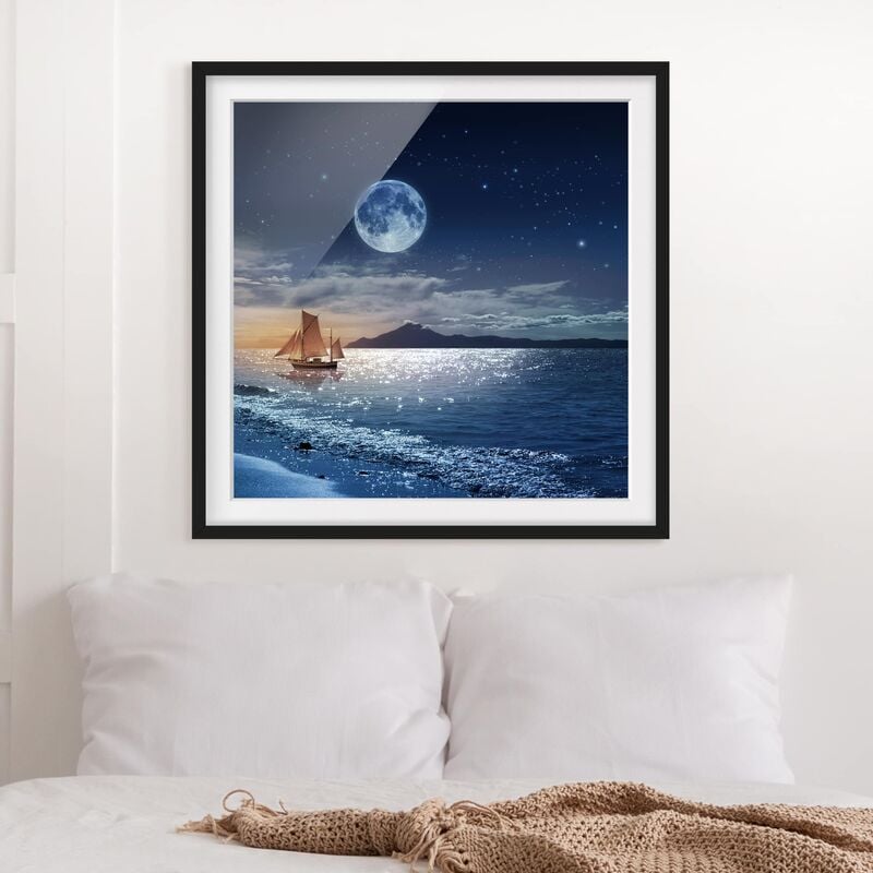

Póster enmarcado - Moon Night Sea Dimensión LxA: 70cm x 70cm, Marco: Negro
