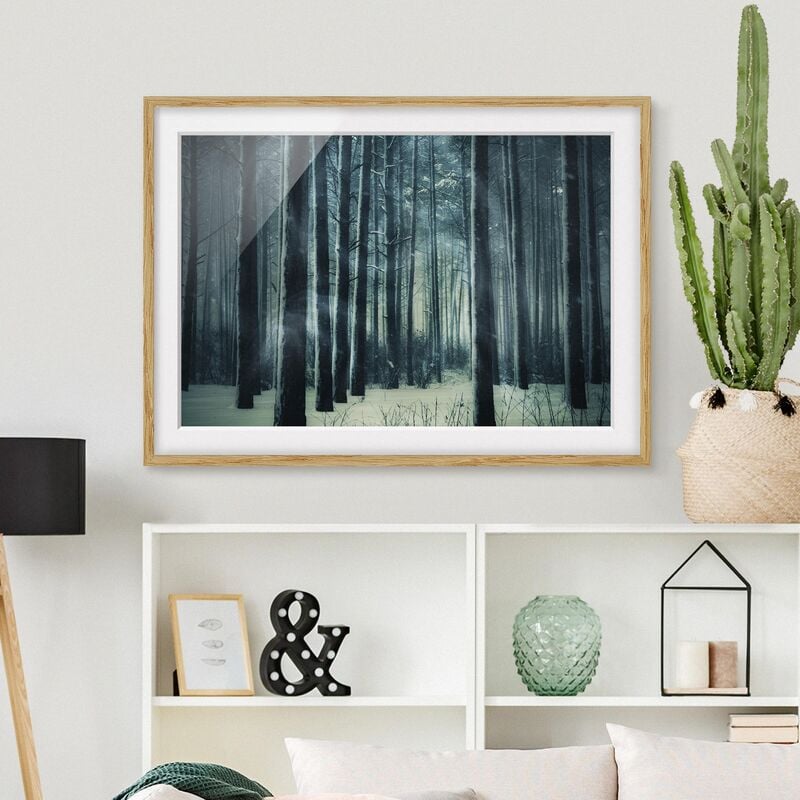 

Póster enmarcado - Mystic Winter Forest Dimensión LxA: 40cm x 55cm, Marco: Roble