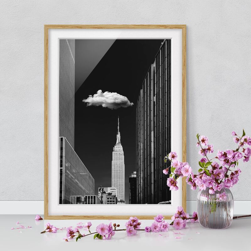 

Póster enmarcado - New York Con nuvola Dimensión LxA: 55cm x 40cm, Marco: Roble