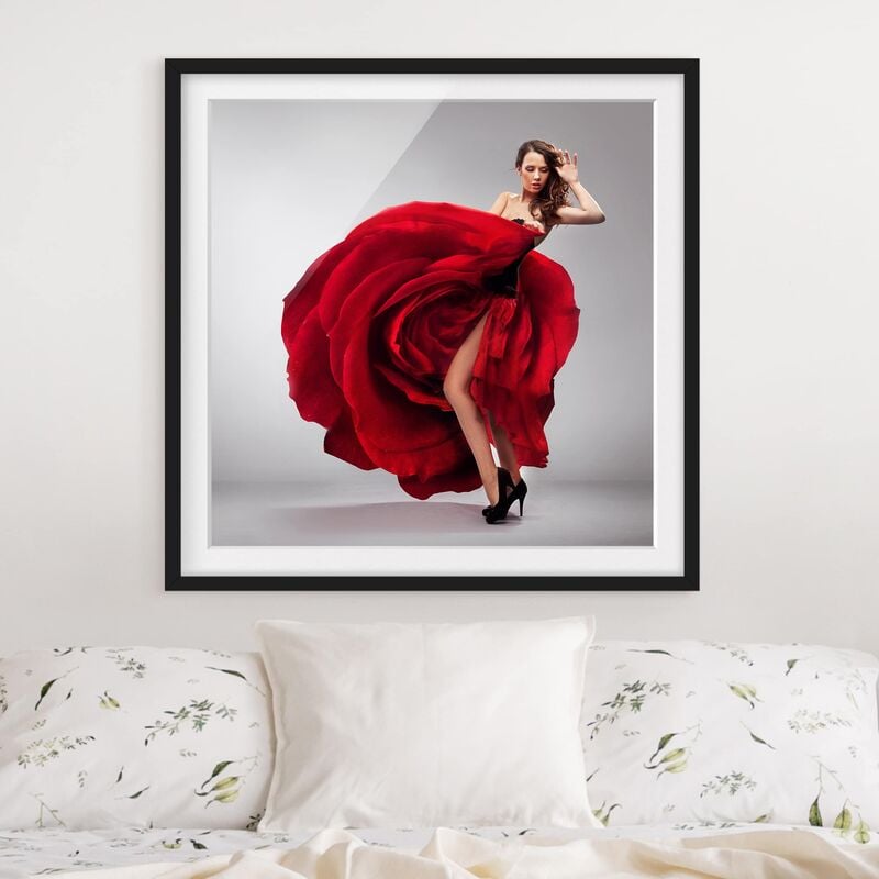 

Póster enmarcado - No.334 Rose Robe Dimensión LxA: 70cm x 70cm, Marco: Negro