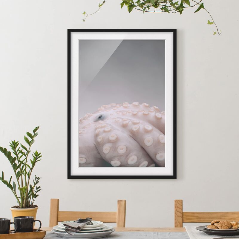 

Póster enmarcado - Octopussy Dimensión LxA: 100cm x 70cm, Marco: Negro