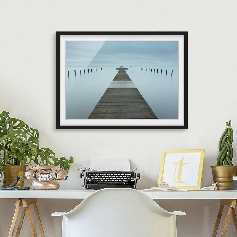 

Póster enmarcado - Pier In Svezia Dimensión LxA: 40cm x 55cm, Marco: Negro