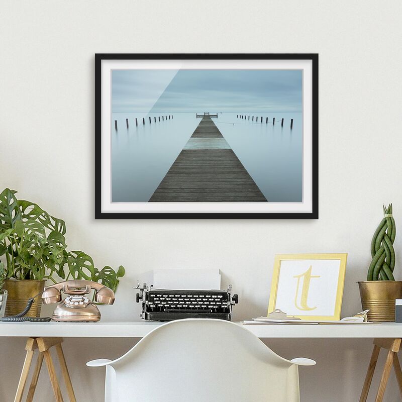 

Póster enmarcado - Pier In Svezia Dimensión LxA: 70cm x 100cm, Marco: Negro