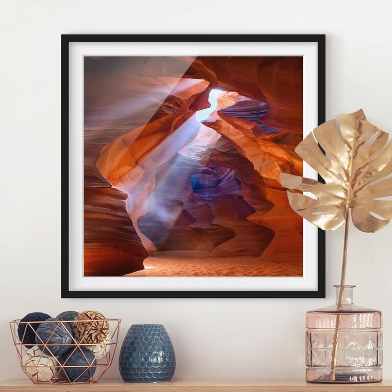

Póster enmarcado - Play Of Light In Antelope Canyon Dimensión LxA: 20cm x 20cm, Marco: Negro