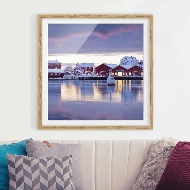 

Póster enmarcado - Reine In Norway Dimensión LxA: 50cm x 50cm, Marco: Roble