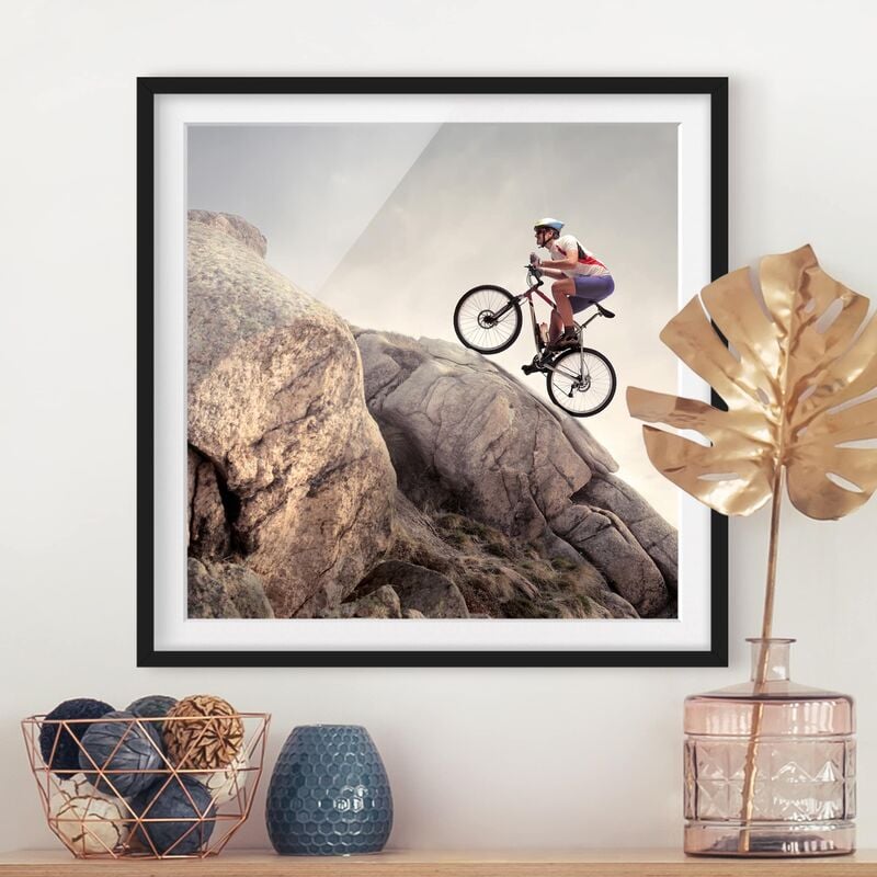 

Póster enmarcado - Riding Up That Hill Dimensión LxA: 20cm x 20cm, Marco: Negro