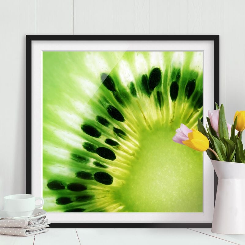 

Póster enmarcado - Shining Kiwi Dimensión LxA: 70cm x 70cm, Marco: Negro
