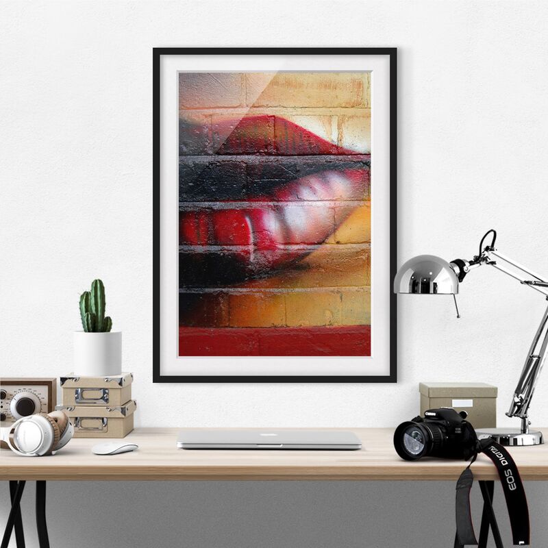 

Póster enmarcado - Show Me Lips Dimensión LxA: 24cm x 18cm, Marco: Negro