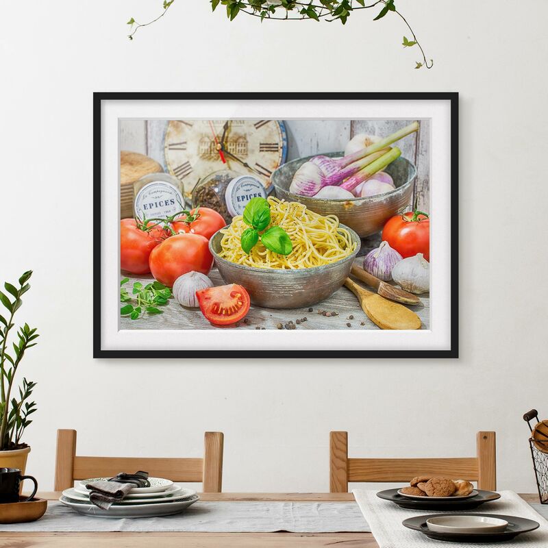 

Póster enmarcado - Spagetthi Con Basilico Dimensión LxA: 70cm x 100cm, Marco: Negro