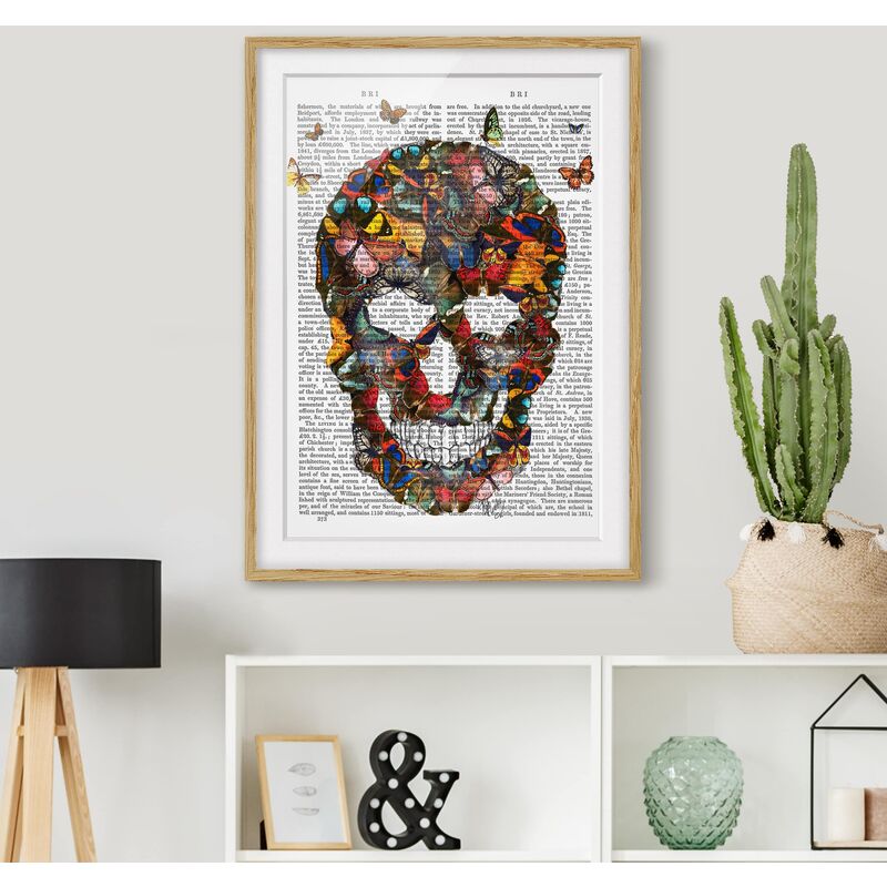 

Póster enmarcado - Spaventoso Lettura - Butterfly Skull Dimensión LxA: 40cm x 30cm, Marco: Roble