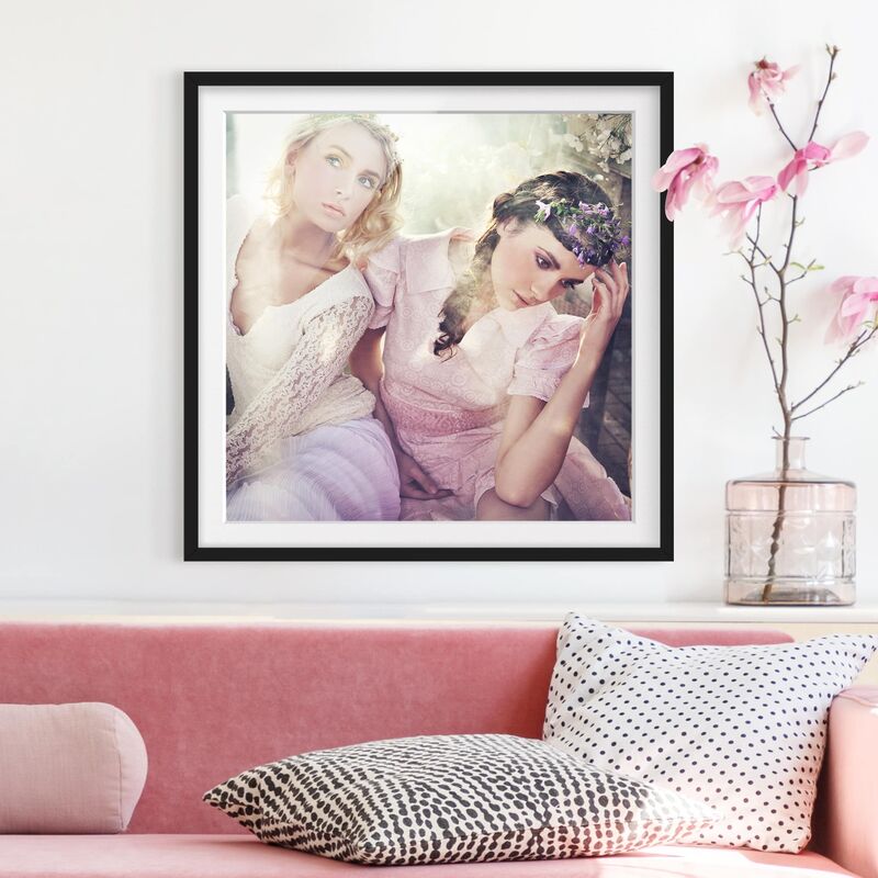 

Póster enmarcado - Spring Nymphs Dimensión LxA: 70cm x 70cm, Marco: Negro
