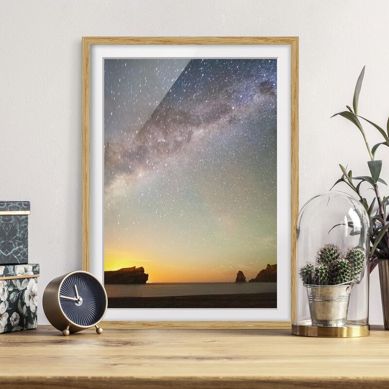 

Póster enmarcado - Starry Sky Over The Sea Dimensión LxA: 100cm x 70cm, Marco: Roble