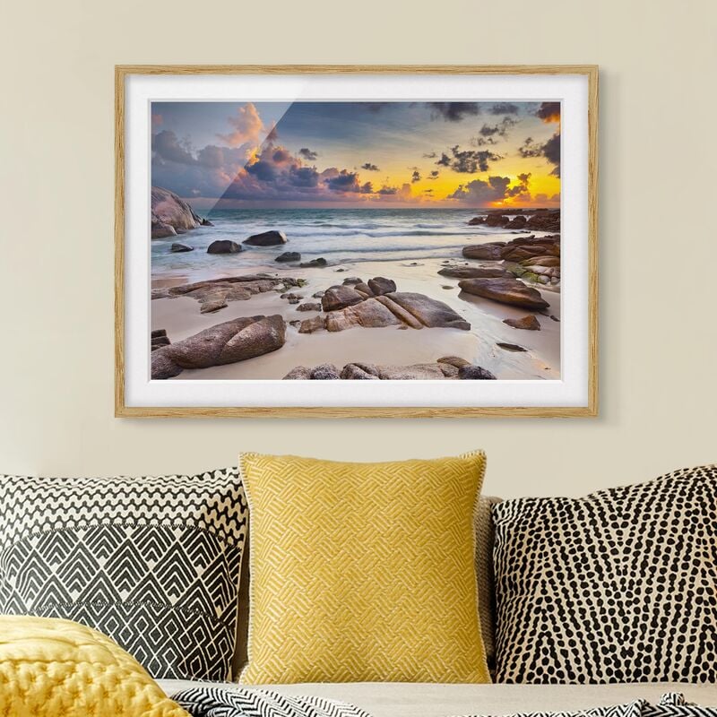 

Póster enmarcado - Sunrise Beach In Thailand Dimensión LxA: 30cm x 40cm, Marco: Roble