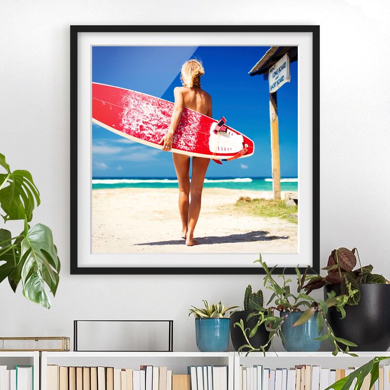

Póster enmarcado - Surfer Girl Dimensión LxA: 50cm x 50cm, Marco: Negro