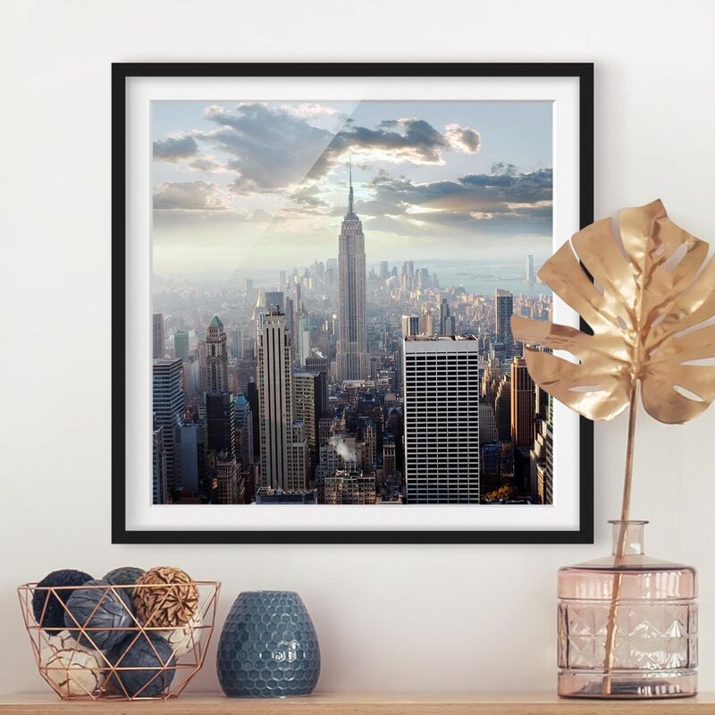 

Póster enmarcado - Sunrise In New York Dimensión LxA: 70cm x 70cm, Marco: Negro