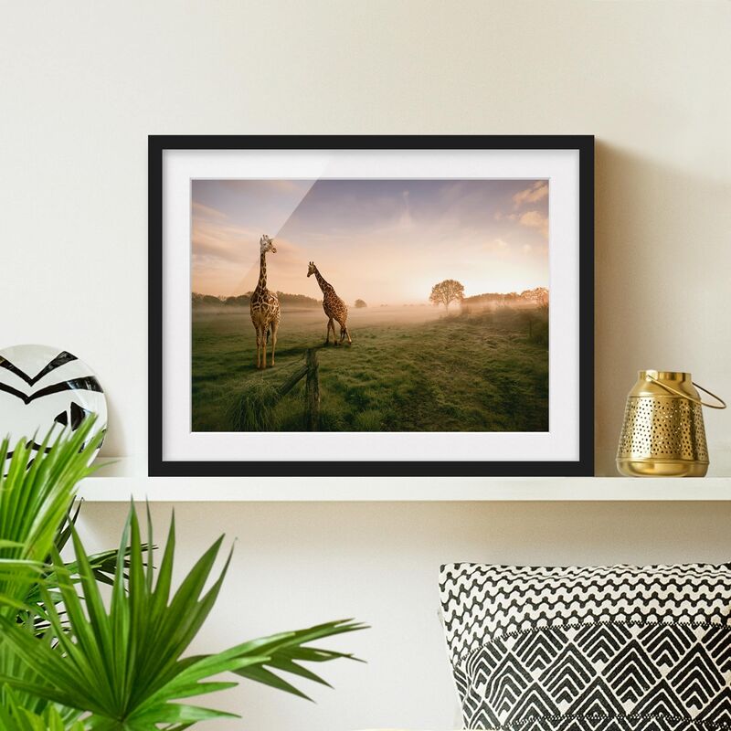 

Póster enmarcado - Surreal Giraffes Dimensión LxA: 18cm x 24cm, Marco: Negro