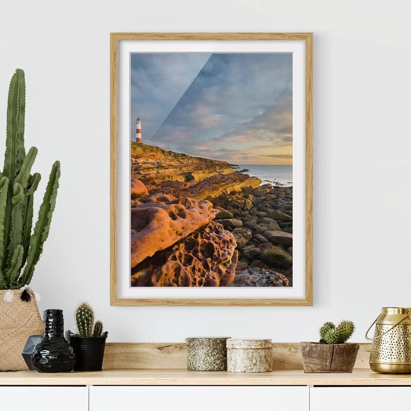 

Póster enmarcado - Tarbat Ness Sea & Lighthouse At Sunset Dimensión LxA: 55cm x 40cm, Marco: Roble