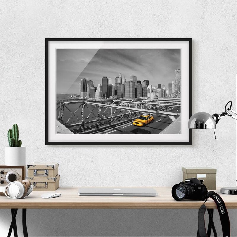 

Póster enmarcado - Taxi Trip To The Other Side Dimensión LxA: 40cm x 55cm, Marco: Negro