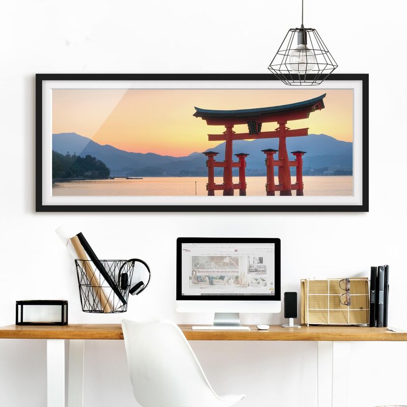 

Póster enmarcado - Torii Itsukushima Dimensión LxA: 50cm x 130cm, Marco: Negro