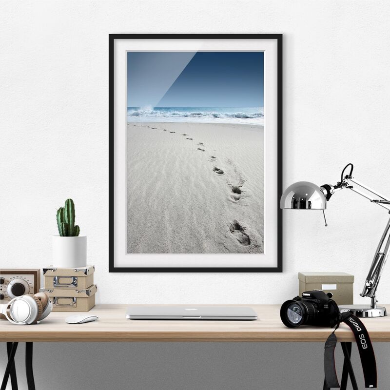 

Póster enmarcado - Traces In The Sand Dimensión LxA: 24cm x 18cm, Marco: Negro