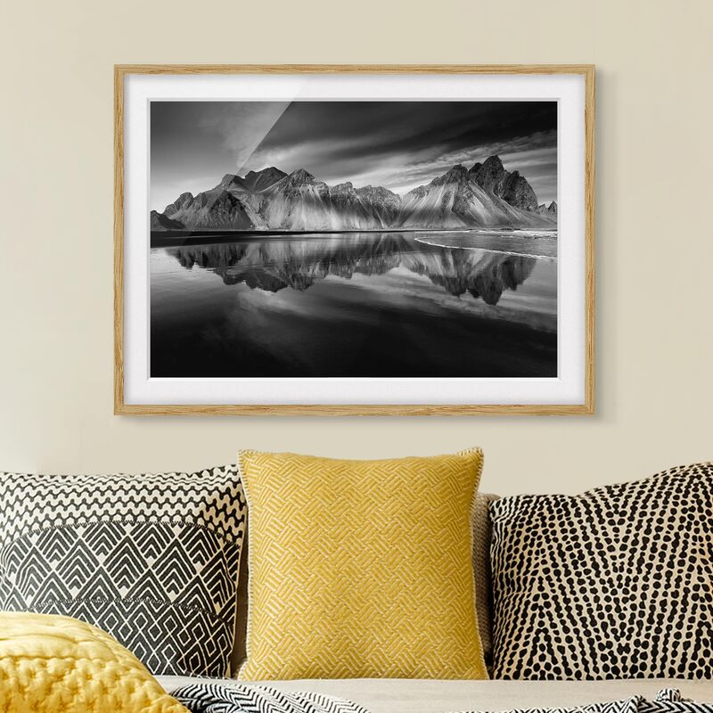 

Póster enmarcado - Vesturhorn In Islanda Dimensión LxA: 40cm x 55cm, Marco: Roble