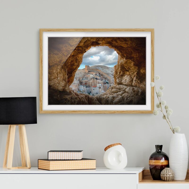 

Póster enmarcado - View Of A Monastery Dimensión LxA: 70cm x 100cm, Marco: Roble