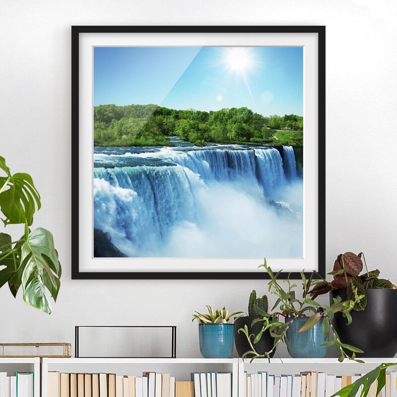 

Póster enmarcado - Waterfall Scenery Dimensión LxA: 70cm x 70cm, Marco: Negro