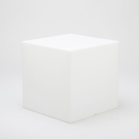 PUFY Siège carré très résistant pour l'intérieur et l'extérieur. Fabricada en polietileno.