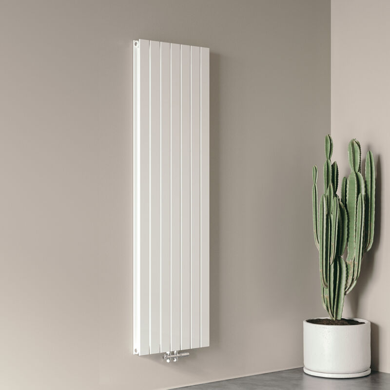 Radiateur eau chaude vertical blanc acier classique basse témperature chauffage central H.180 x L.52.6 cm