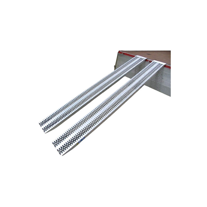 Longueur de rampe 1.50m - Hauteur à franchir de 450mm - charge max par paire 4500kg pour empattement 1250mm - Prix Unitaire - M060B3/15U