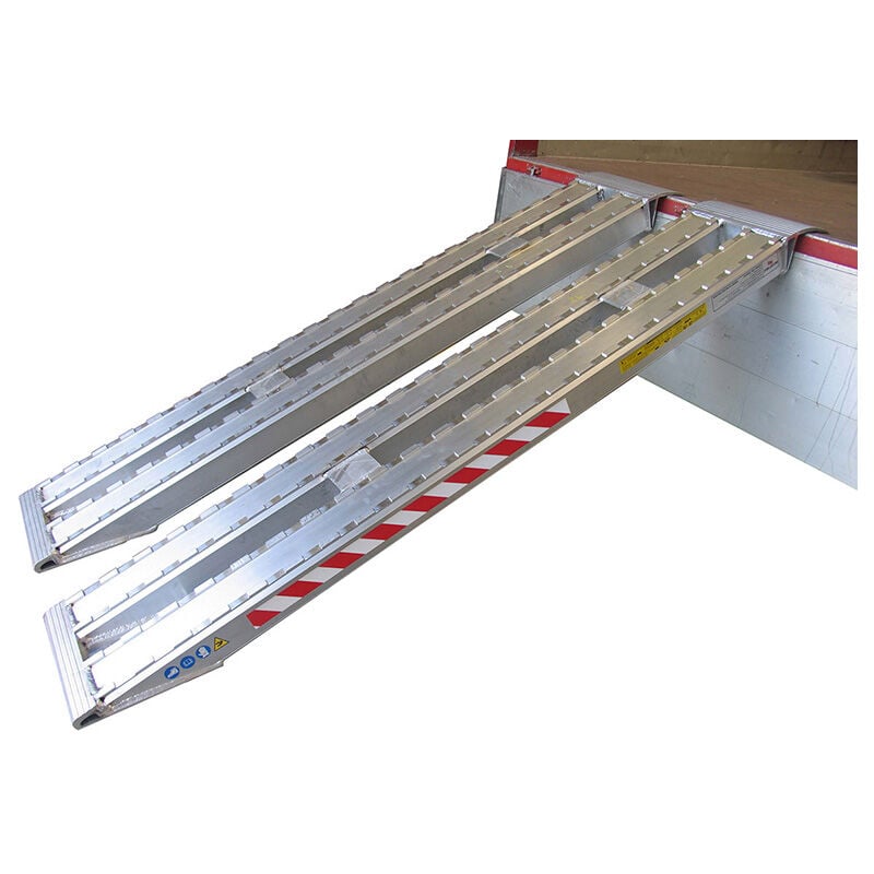 Rampe de chargement 1000mm - Haut. à franchir de 300mm - charge max par paire 21500kg pour empattement 1000mm - Prix Unitaire - M120F/390/1000