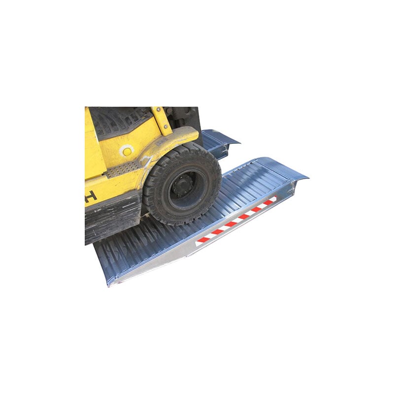 Rampe de chargement grande largeur : 500mm - Longueur 2000mm - Hauteur à franchir 370mm à 400mm - Charge max 7500kg - Prix Unitaire - M160/20SH