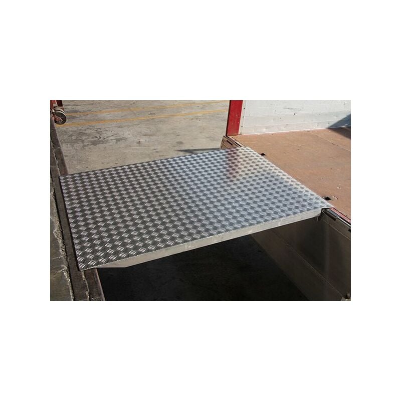 Rampe de quai - Longueur 750mm - Largeur 1250mm - Dénivellation de 0 à 90mm - Charge max. 610kg - Prix Unitaire - MPL0750L