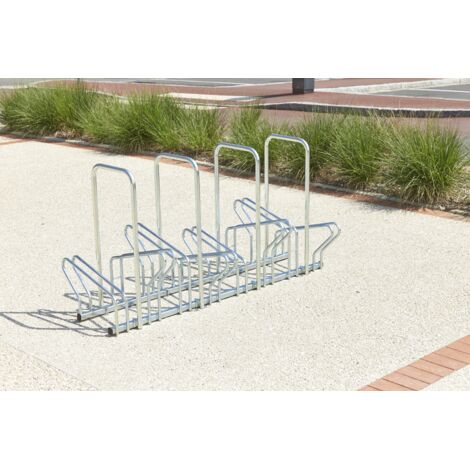 Range 6 vélos au sol face à face avec arceau antivol