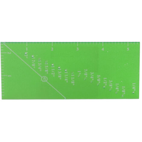 Règle à coudre transparente verte, pratique et portable, idéale pour le patchwork et les accessoires de couture maison.