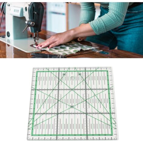 Règle pour Patchwork et Quilting Acrylic Transparente DIY avec Grilles Précisées pour Mesure Couture [150x150mm]