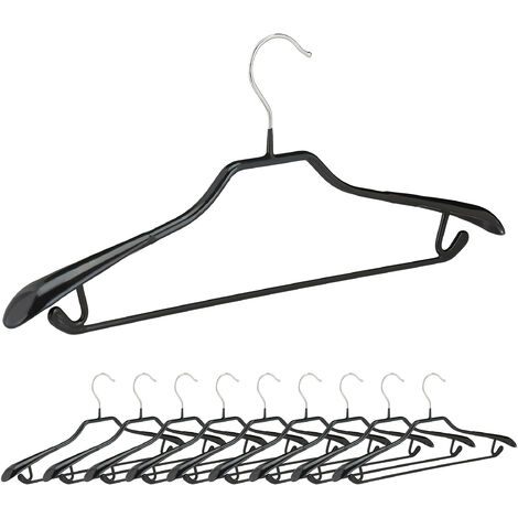 compact clothes hangers