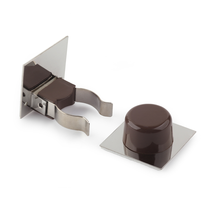 

Retenedor de Puerta | Estilo Funcional | Protege Paredes y Puertas Frente a Impactos | Fabricado en Plástico | Acabado en Marrón | Medidas 45*56*46