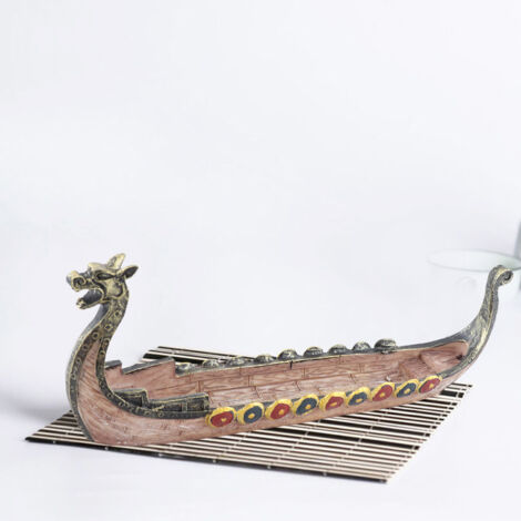 Retro-Räucherstäbchenhalter aus Kunstharz im Wikingerstil – Elegantes Schiffsornament für die Heimdekoration, Maße: 24,5 x 9 x 5 cm, Gewicht: 277 g