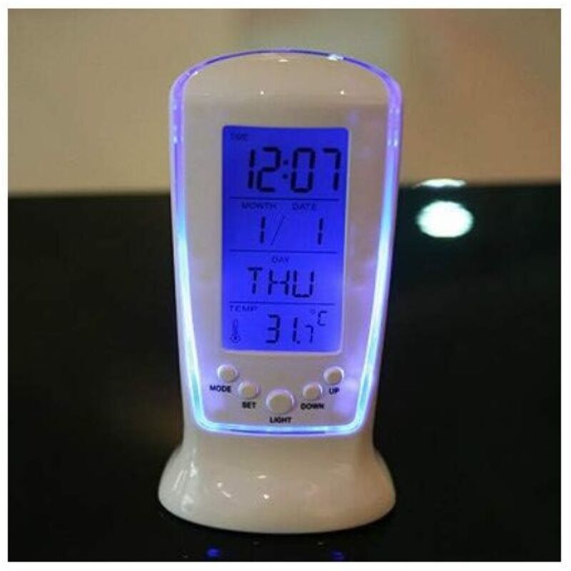 Réveil horloge LED numérique horloge de chevet réveil électronique montre carrée cadeau enfant
