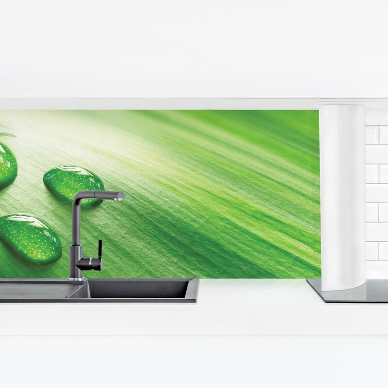 

Revestimiento pared cocina - Banana Leaf With Drops Dimensión LxA: 80cm x 280cm Material: Premium