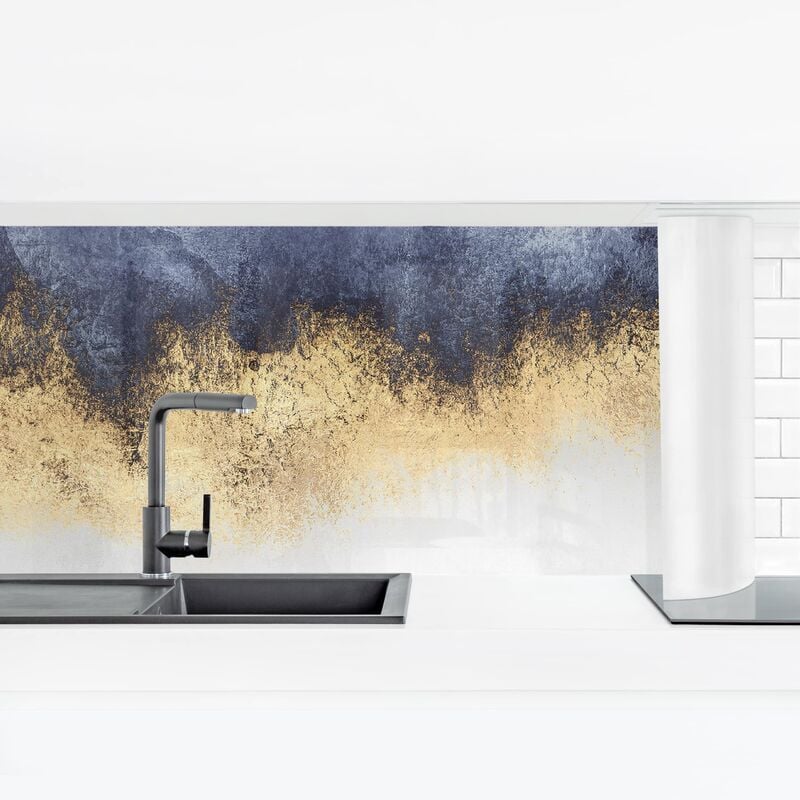 

Revestimiento pared cocina - Cloudy Sky With Gold Dimensión LxA: 100cm x 350cm Material: Smart