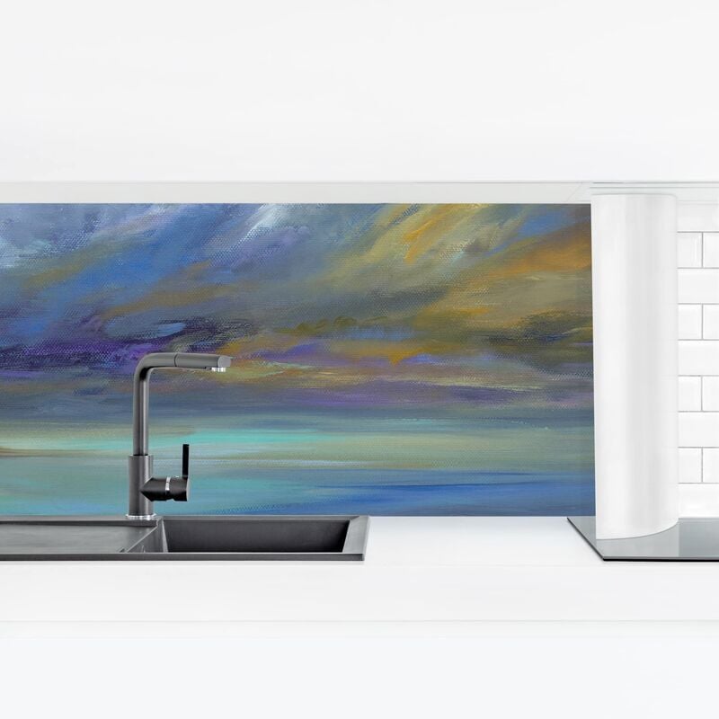 

Revestimiento pared cocina - Coastal Clouds #30 Dimensión LxA: 70cm x 245cm Material: Smart