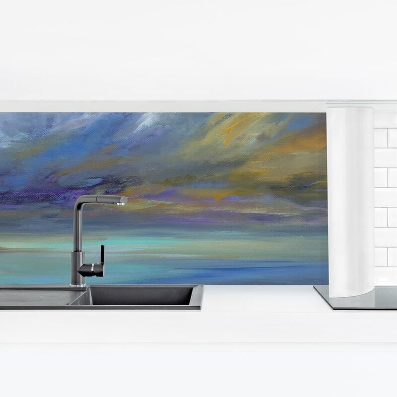 

Revestimiento pared cocina - Coastal Clouds #30 Dimensión LxA: 100cm x 350cm Material: Smart