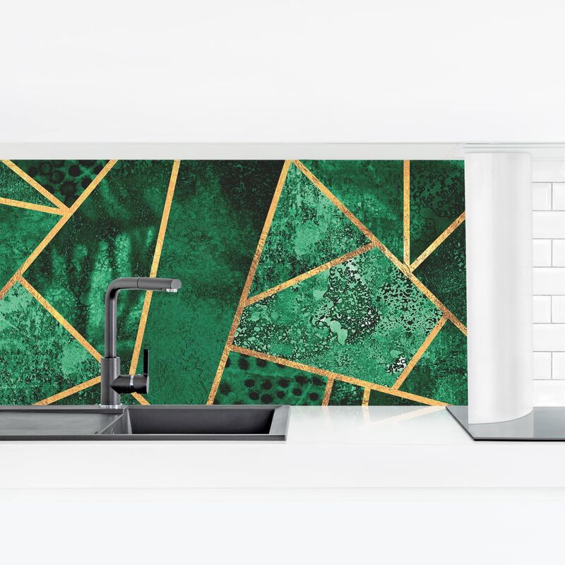 

Revestimiento pared cocina - Dark Emerald With Gold Dimensión LxA: 100cm x 350cm Material: Premium