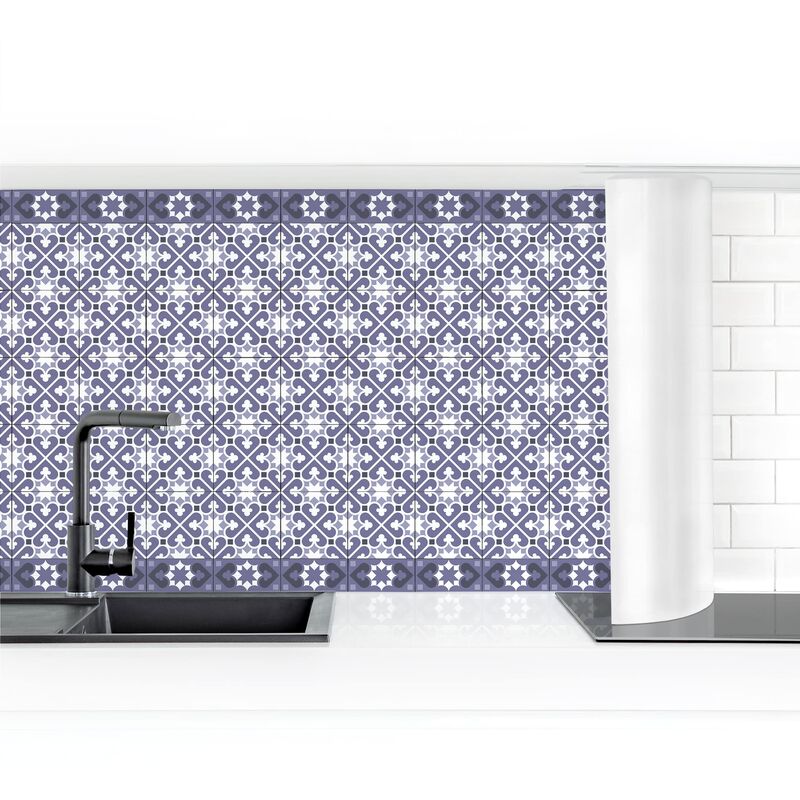 

Revestimiento pared cocina - Geometric Tiles Mix Heart Violet Dimensión LxA: 60cm x 50cm Material: Smart