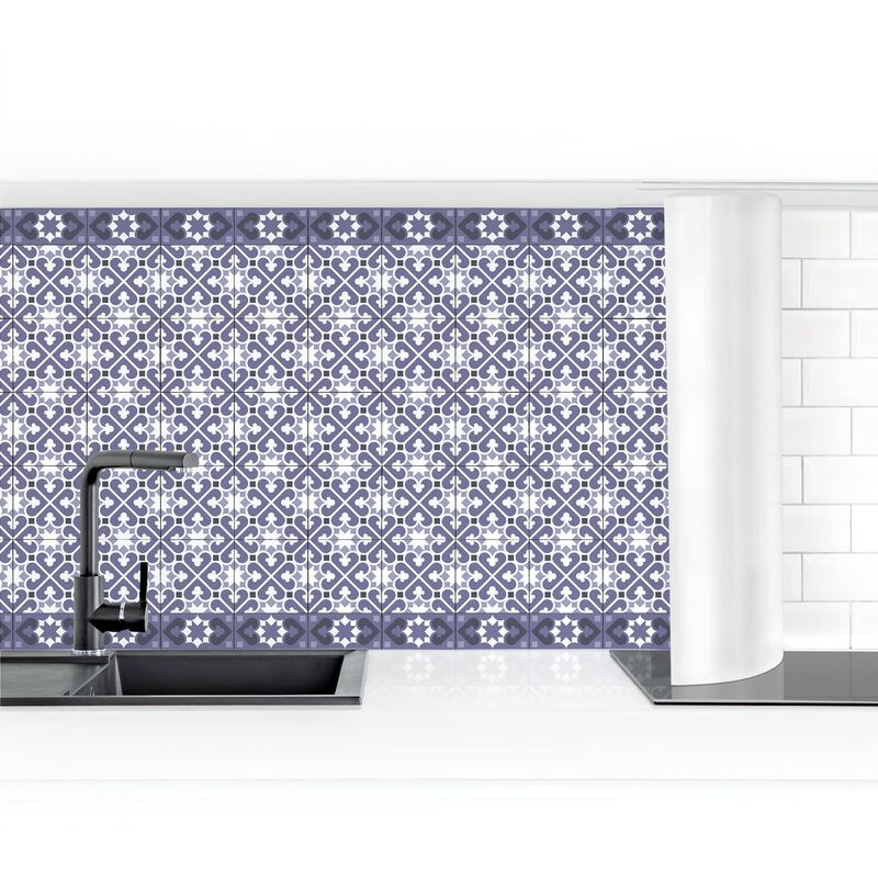 

Revestimiento pared cocina - Geometric Tiles Mix Heart Violet Dimensión LxA: 90cm x 300cm Material: Premium